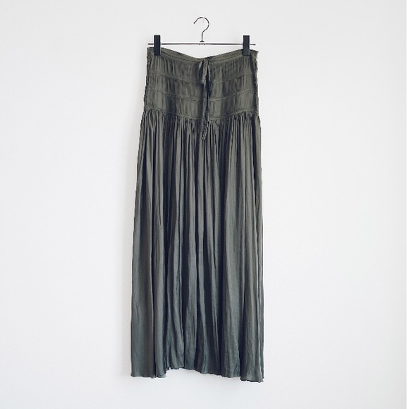 🆕 Ulla Johnson Pleated Skirt - Picture 2 of 8